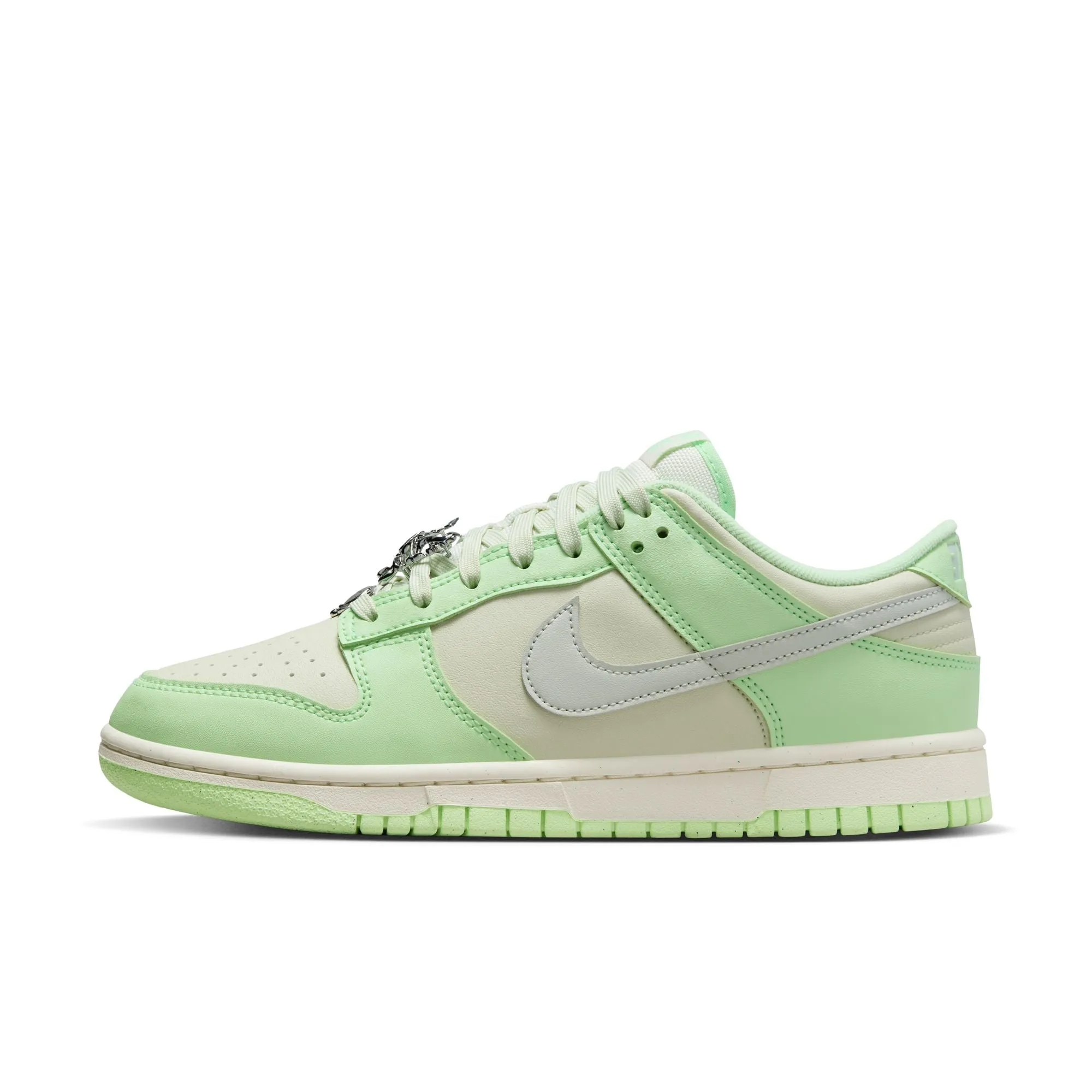 Women's  Nike Dunk Low - SEA GLASS/LIGHT SILVER-VAPOR GREEN-SAIL